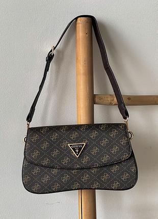 Женская сумка багет коричневая guess на плечо  гесс