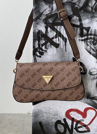 Жіноча сумка багет бежева guess на плече гесс