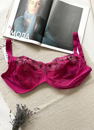 32h / 70h 70k мереживний бюстгальтер з вишивкою та безшовною спинкою m&s