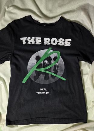 Мёрч группы the rose