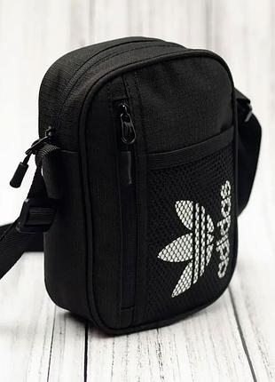 Сумка adidas через плече компактна барсетка для дрібниць