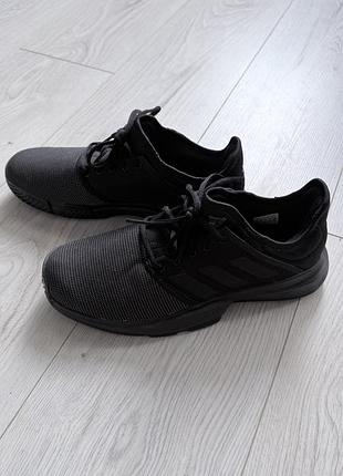 Літні кросівки adidas