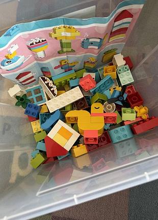 Lego duplo «коробка- серце» 10