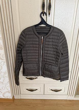 Тонка пухова куртка від woolrich