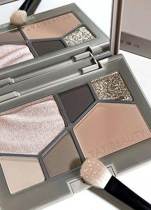 Нюдова палетка тіней tatibeauty: холодні коричневі відтінки, матові та шимер