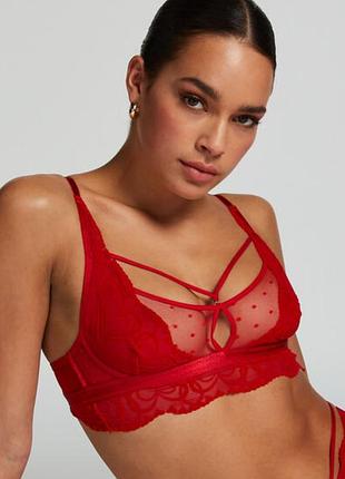 Красный браллет без косточек hunkemoller s 70b 70c 70a 75a 75b