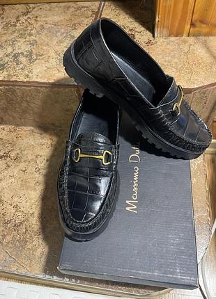 Лофери massimo dutti 37, шкіра