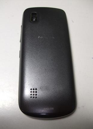 Продам мобильный телефон nokia 300 5