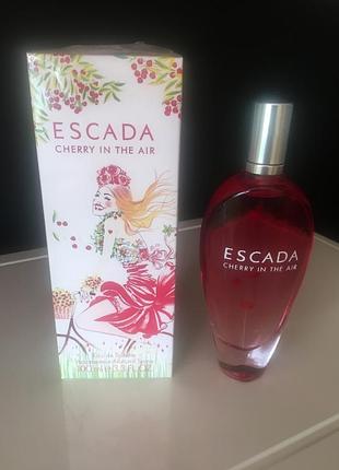 Туалетна вода escada cherry in the air