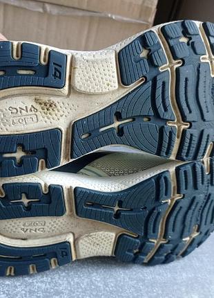 Кросівки brooks ghost 14 9