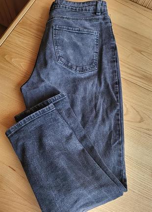 Джинсы женские