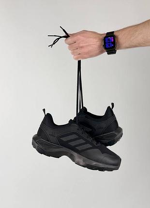Adidas terrex black 4