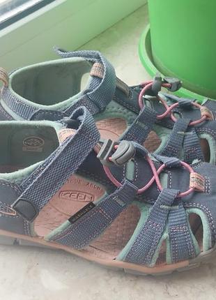 Босоножки keen 31