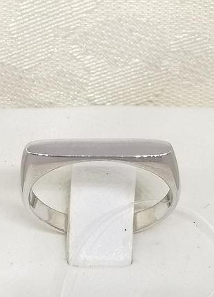 Серебряное кольцо. 90101181/18 17,5