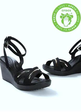 Мега зручні, легкі босоніжки від crocs 
w11/41, устілка 27,5см, текстиль, крослайт