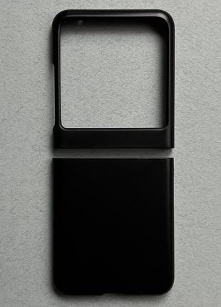 Motorola razr 40 ultra чехол (бампер, накладка, кейс) чёрный, матовый, пластиковый