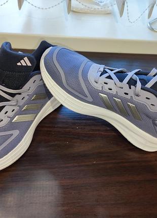 Нові кросівки adidas, 38 розмір, 23,5 см устілка, бірка та коробка відсутні.