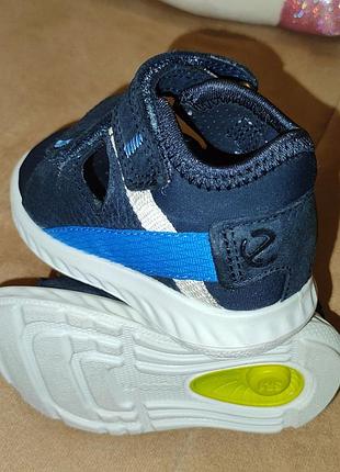 Продам сандалии ecco sp.1 lite 4