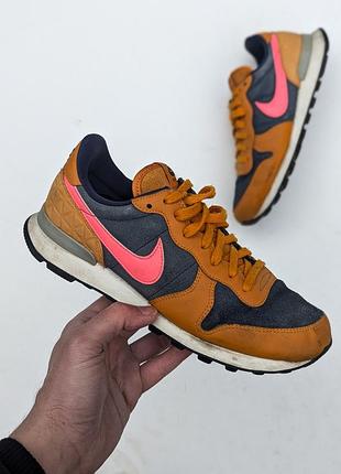 Женские кроссовки nike internationalist prm 39 найк адидас