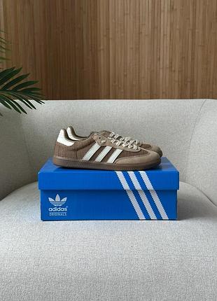 Adidas samba og cardboard