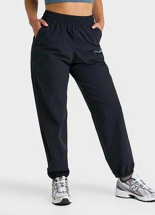 Спортивні штани new balance