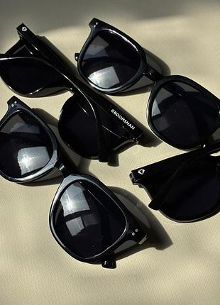Стильні чорні сонцезахисні окуляри унісекс 🕶️
