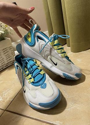 Кросівки nike 4