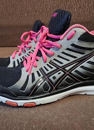 Asics кроссовки 24,5см.