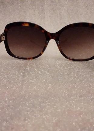 Леопардові сонцезахисні окуляри moschino2 фото