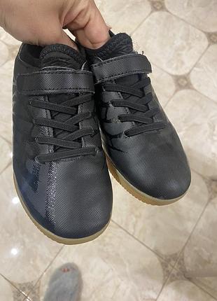 Футзалки для хлопчиків umbro 31 розмір