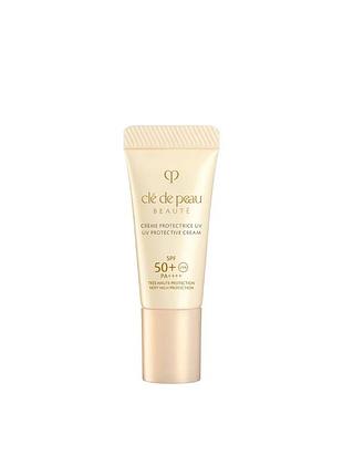 Денний захисний крем для обличчя з spf 50 cle de peau beaute uv protective cream 8ml