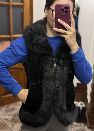 Жилет 150 грн