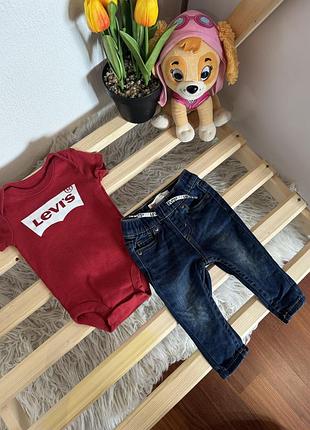 Штани та боді levi’s ❤️‍🔥 розмір- 0-3 м стан- ідеальний