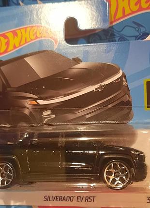 Hot wheels 2024 green speed silverado ev rst 8/10 110/250 htd57 шевроле машинки базові колекційні хот вілс