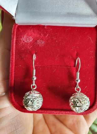 Красивые серьги, сережки, бижутерия4 фото