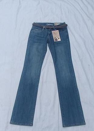 Джинсы новые, женские denim.