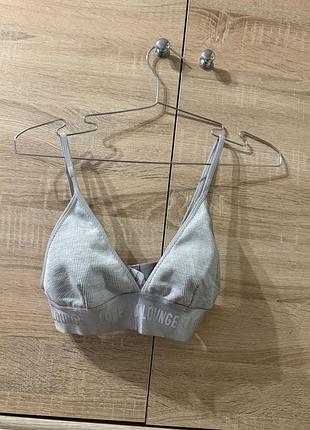 Трендовий бра primark
