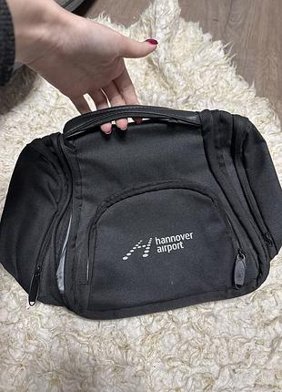 Дорожня косметичка