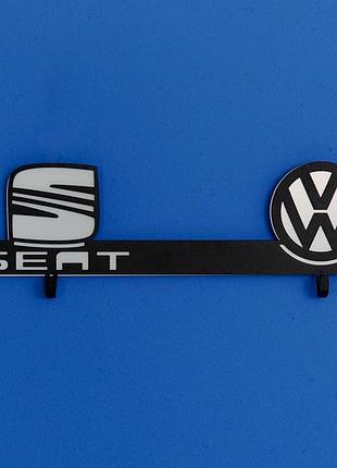 Вешалка для одежды и аксессуаров лого авто seat, volkswagen, 2 крючка, ширина основания для крючков 31см