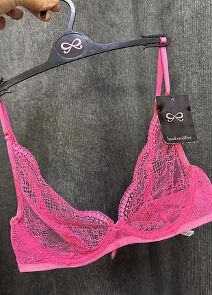 Мережевний бюст від hunkemoller 🎀