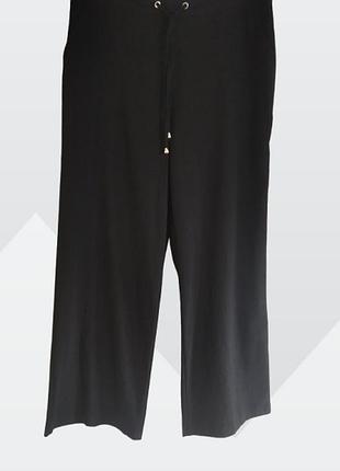 Лёгкие модные брюки