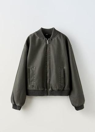 Новая куртка бомбер zara для девочки р.130 и р.140 искусственная кожа темно-серый