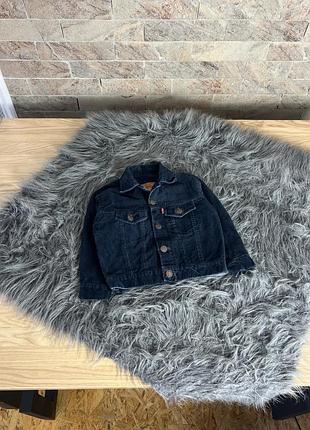 Курточка levis