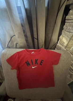 Детская футболочка , nike, оригинал!