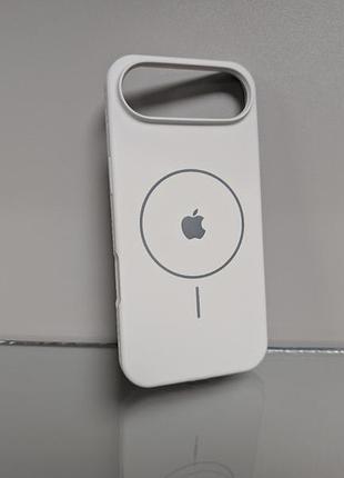 Чехол для iphone 17 air / айфон 17 эйр lakshmi soft touch, magsafe, с логотипом, белый