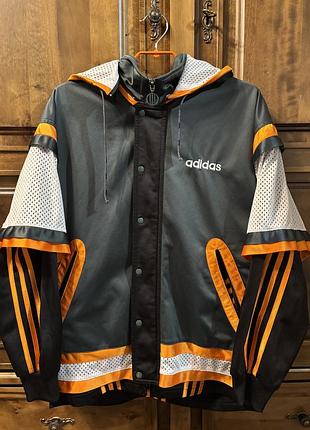 Вінтажна вітровка adidas 1990