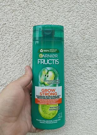 Укрепляющий шампунь garnier fructis grow strong 400 мл от выпадения, для ломких волос