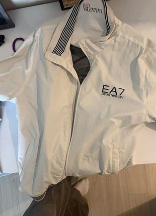 Стильна легка куртка (вітровка) ea7 emporio armani (оригінал)