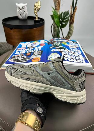 Мужские кроссовки reebok premier trinity kfs khaki