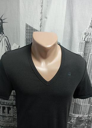 Чоловіча футболка від бренду g-star raw.